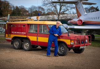Rsz Ep5 Chris Bound With The Fire Engine Landrover Uktv