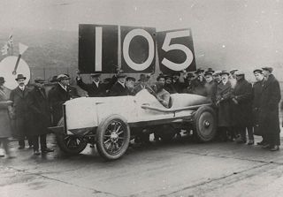 Percy Lambert The First Man To Drive 100 Miles In One Hour 1913